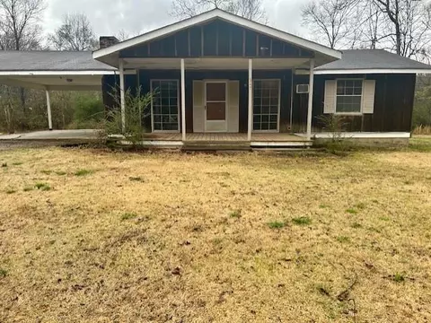 347 Rossville Blvd, Summerville, GA 30747