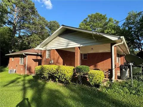 1842 Mural Dr, Morrow, GA 30260 photo 3