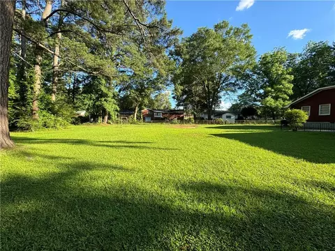 1842 Mural Dr, Morrow, GA 30260 photo 8