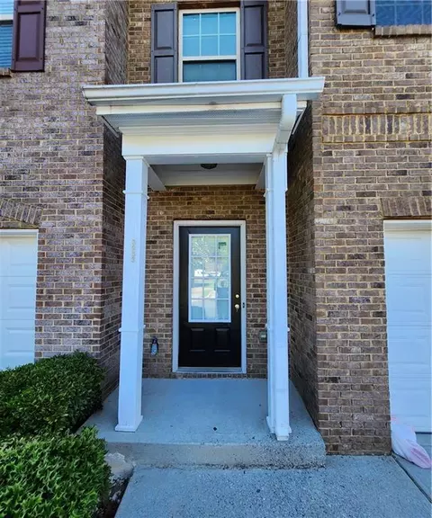 3953 Snipes Ct, Lilburn, GA 30047
