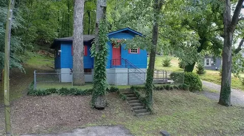 104 Teat St, Lindale, GA 30147