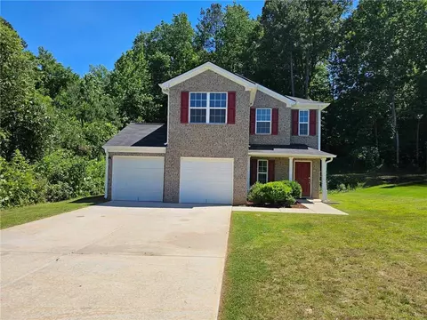 5632 Laurel Ridge Dr, East Point, GA 30344