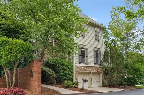 2430 Medlock Cmns, Decatur, GA 30030