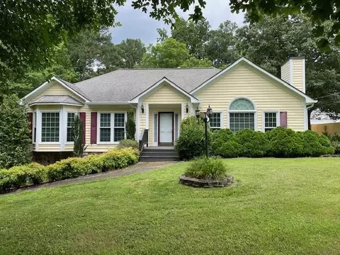 135 Mountain Park Rd, Woodstock, GA 30188