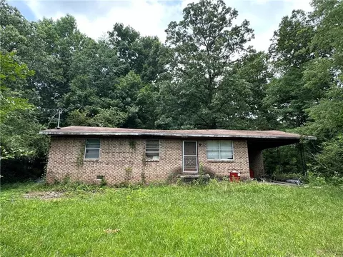 356 Cherokee Ln, Chatsworth, GA 30705