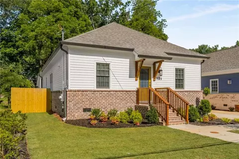 979 Oakland Dr SW, Atlanta, GA 30310