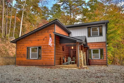 9 Madonna Ct, Ellijay, GA 30540
