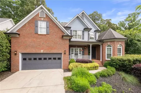 6530 Crofton Dr, Alpharetta, GA 30005