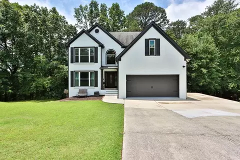 520 Tartan Cir, Suwanee, GA 30024