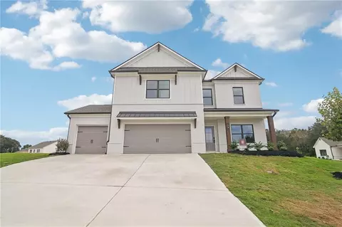 18 Rose Walk Ct, Hoschton, GA 30548