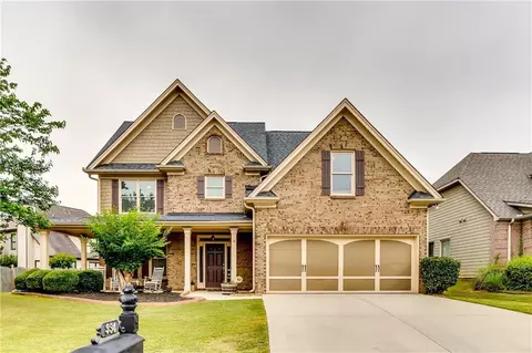 334 Baymist Dr, Loganville, GA 30052