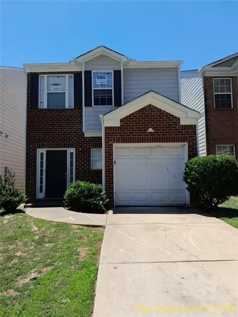 2816 Windsor Forrest Ct, Atlanta, GA 30349