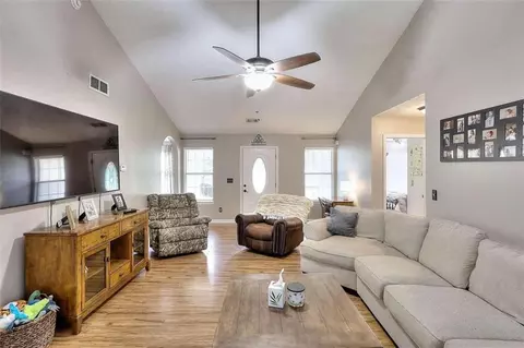 3041 Mill Cir, Monroe, GA 30655 photo 9