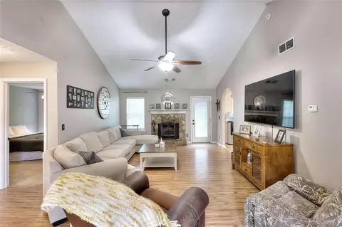 3041 Mill Cir, Monroe, GA 30655 photo 5