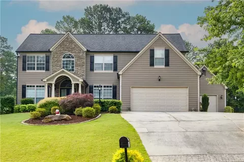 1011 Andover Dr, Hoschton, GA 30548