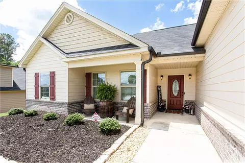 160 Peak Ct, Winder, GA 30680 photo 4