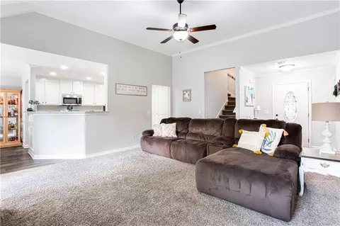 160 Peak Ct, Winder, GA 30680 photo 9