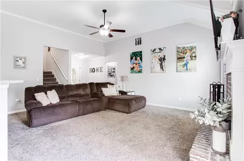 160 Peak Ct, Winder, GA 30680 photo 8