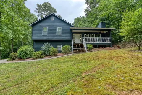 559 Waters Rd, Hiram, GA 30141