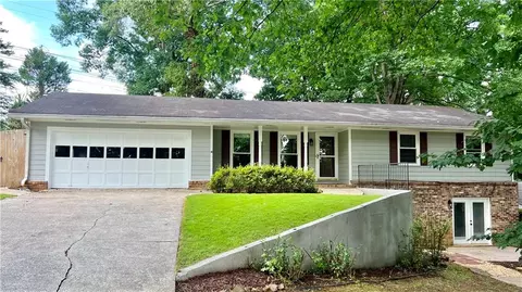 1199 Timberland Dr SW, Lilburn, GA 30047