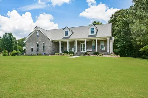 519 Mill Run Dr, Bremen, GA 30110