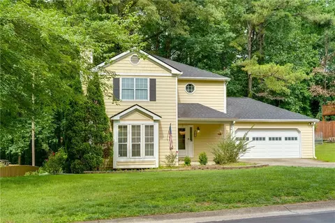 117 Williamsburg Ln, Woodstock, GA 30189