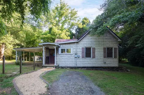 469 Flatbottom Rd, Ball Ground, GA 30107
