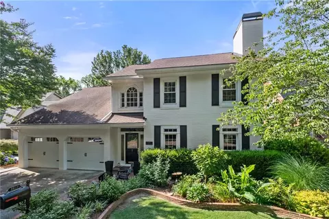 3927 Glencrest Ct NE, Atlanta, GA 30319