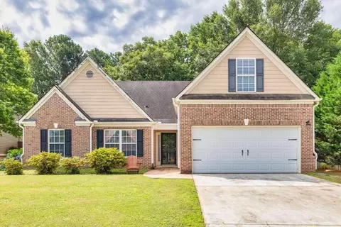 3230 Battlement Cir, Loganville, GA 30052