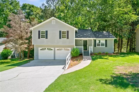 113 Brookside Ct, Dallas, GA 30132