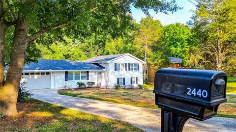 2440 Irene Dr, Marietta, GA 30066