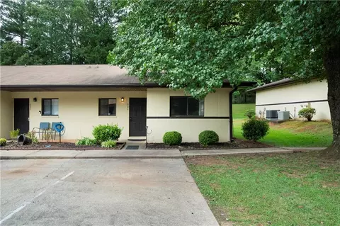604 New Horizon St, Powder Springs, GA 30127
