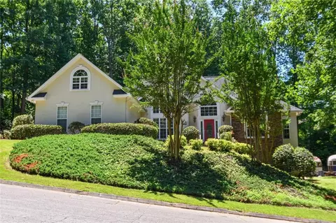 4003 Oak Harbour Ct, Gainesville, GA 30506