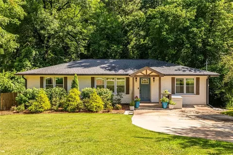 3220 Robin Rd, Decatur, GA 30032