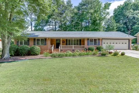 4586 Delanie Ct, Stone Mountain, GA 30083
