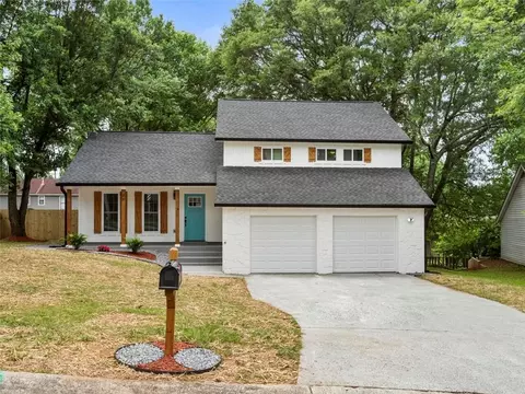 30 Briar Gate Ln, Marietta, GA 30066