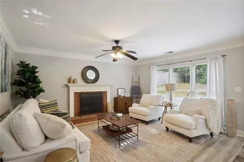 1734 Tisbury Dr NW, Kennesaw, GA 30152