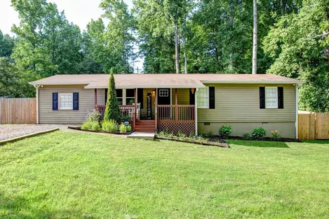 105 Mountain View Dr, Jasper, GA 30143