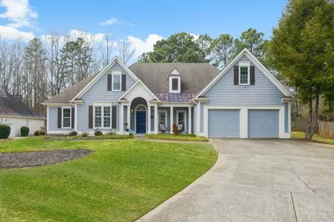6680 Fox Creek Dr, Cumming, GA 30040