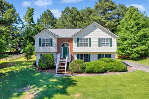 589 Mossy Trce, Winder, GA 30680