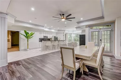 Dining - 10650 Montclair Way, Duluth, GA 30097 photo 6 of 6