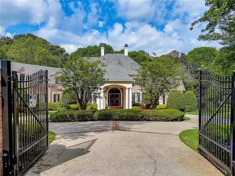 Exterior - 10650 Montclair Way, Duluth, GA 30097 photo 1 of 2