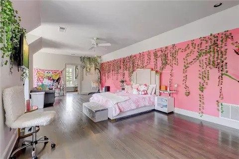 Bedroom - 10650 Montclair Way, Duluth, GA 30097 photo 3 of 7