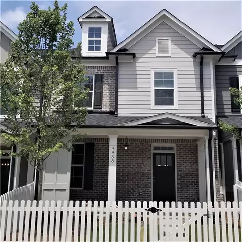 4938 Futral Dr, Acworth, GA 30101