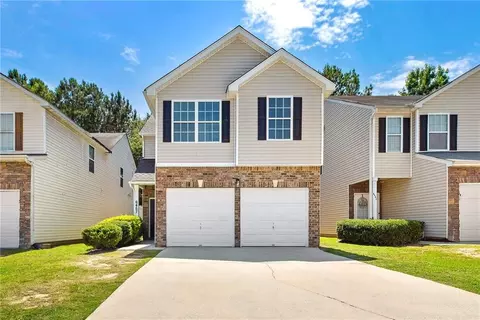 6467 Splitpine Ct, Atlanta, GA 30349