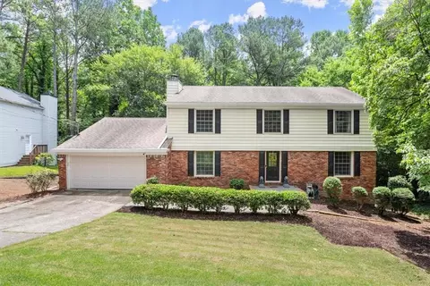 181 Shadowlawn Rd SE, Marietta, GA 30067