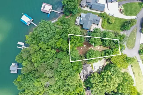 74 Old Friendship Ln, Dawsonville, GA 30534