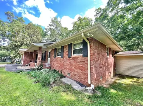 4896 Cook Rd SW, Stockbridge, GA 30281