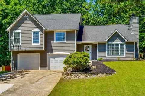 114 Rose Creek Ln, Woodstock, GA 30189