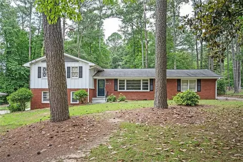 2925 Shelly Dr SW, Atlanta, GA 30311